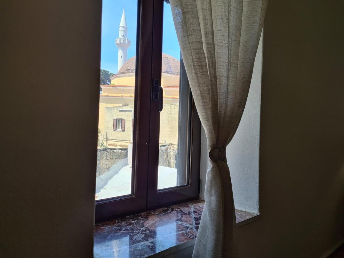 Cosmos Old Town Apartamento Rhodes City Exterior foto